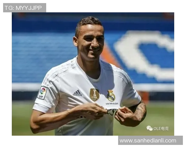 达尼洛在足球场上的传奇旅程与成长故事揭秘